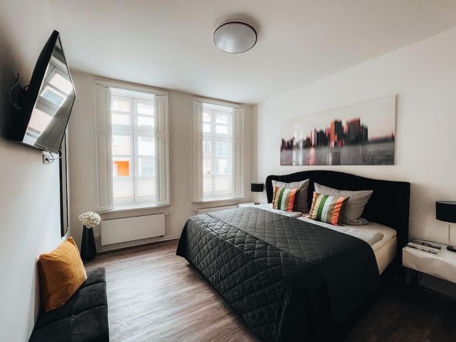 Lieblingsapartment No.10 Mit 2 Schlafzimmern Und Eigener Terrasse Rostock Esterno foto